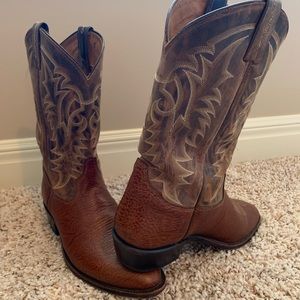 Tony Lama cowboy boots- excellent condition